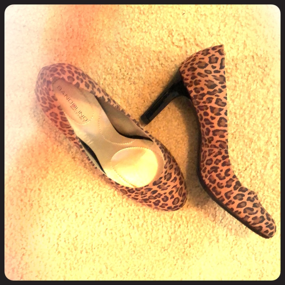 Bandilino Pumps